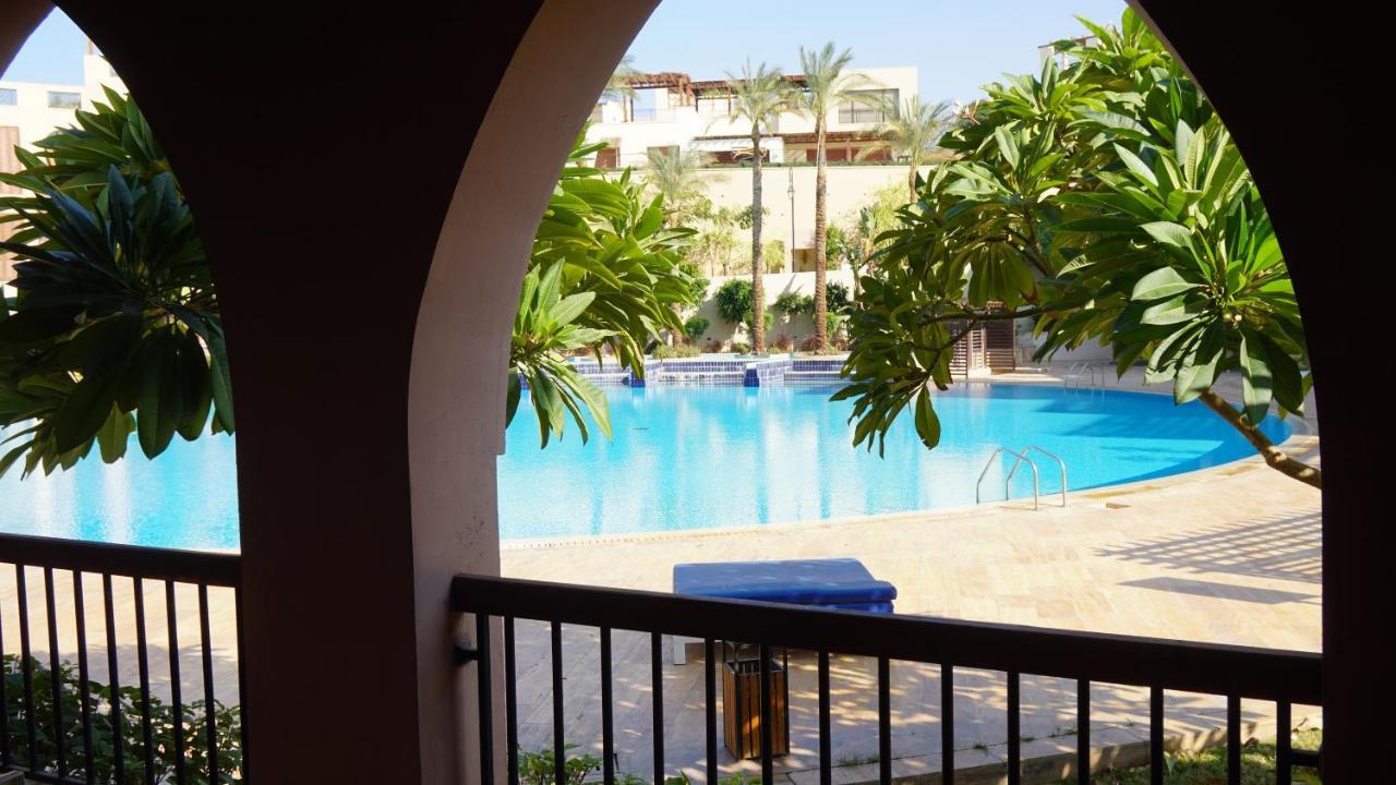 Ground Floor Apartment By Circular Pool In Talabay Акаба Екстериор снимка