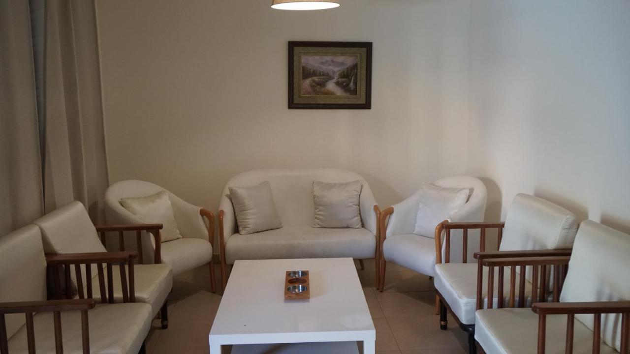 Ground Floor Apartment By Circular Pool In Talabay Акаба Екстериор снимка